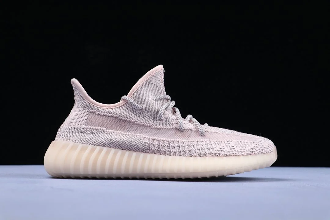 a30f4337-e1587653247800.jpg ADIDAS YEEZY 350 BOOST V2 SYNTH - Imagen 1